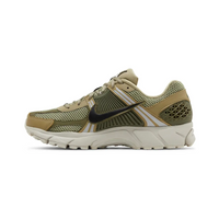 Nike zoom vomero 5 neutral olive