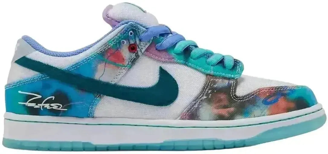 Nike SB Dunk Low Futura Laboratories Bleached Aqua