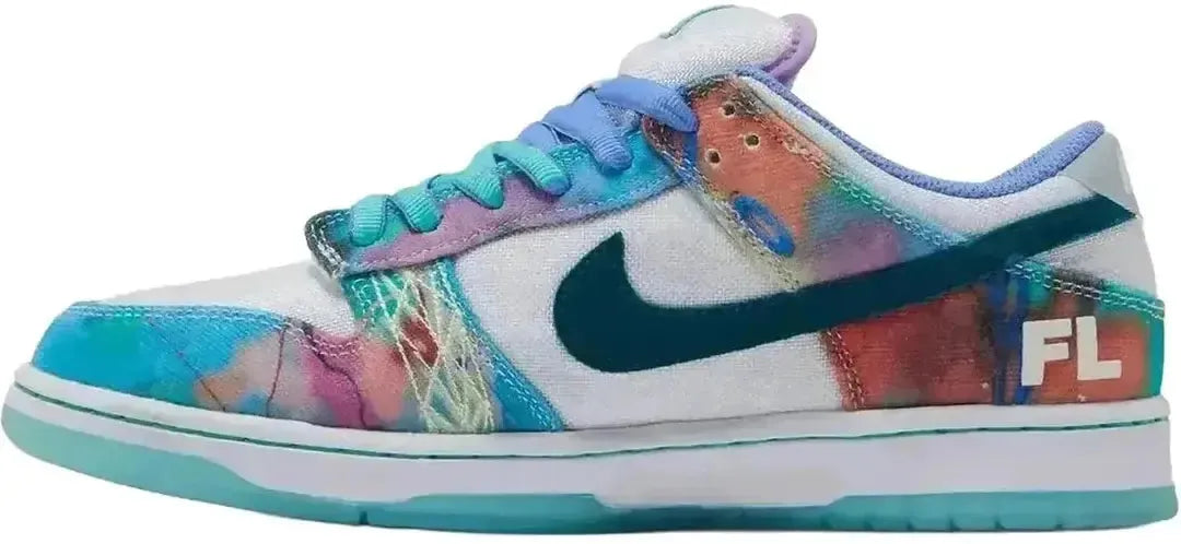 Nike SB Dunk Low Futura Laboratories Bleached Aqua