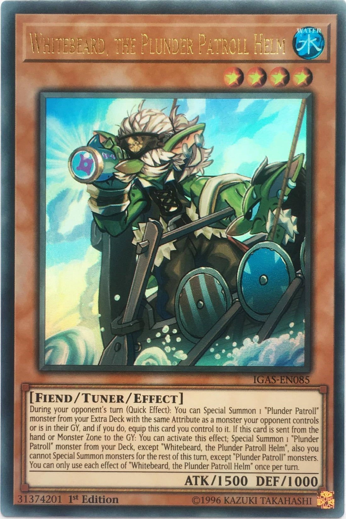 Whitebeard, the Plunder Patroll Helm