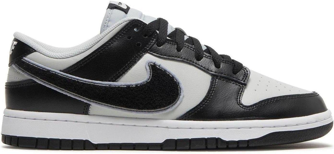 Dunk Low Chenille Swoosh - Black Grey Fog