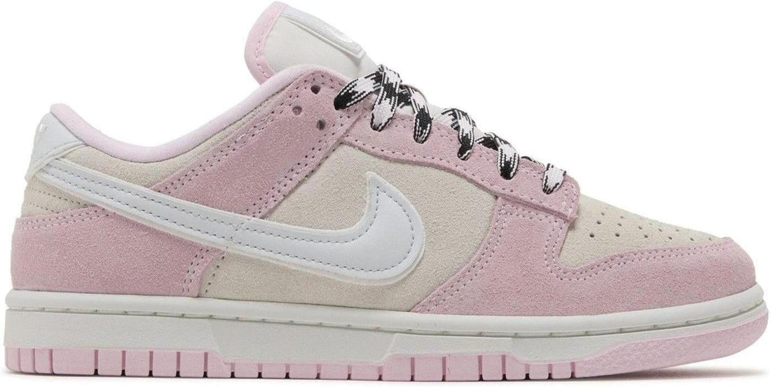Wmns Dunk Low LX Pink Foam