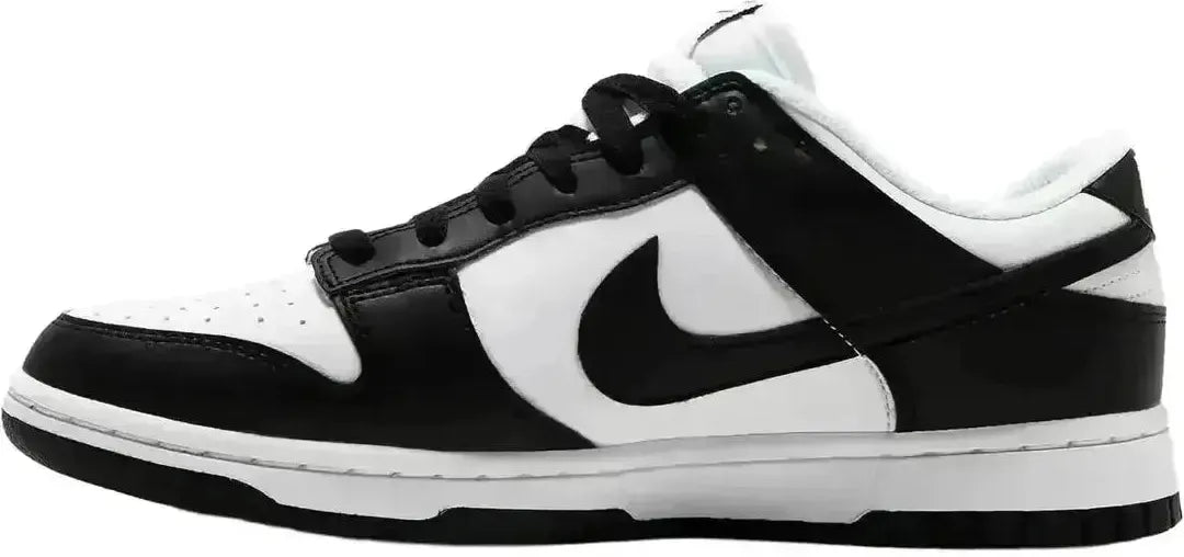Nike Dunk Low Next Nature Panda W