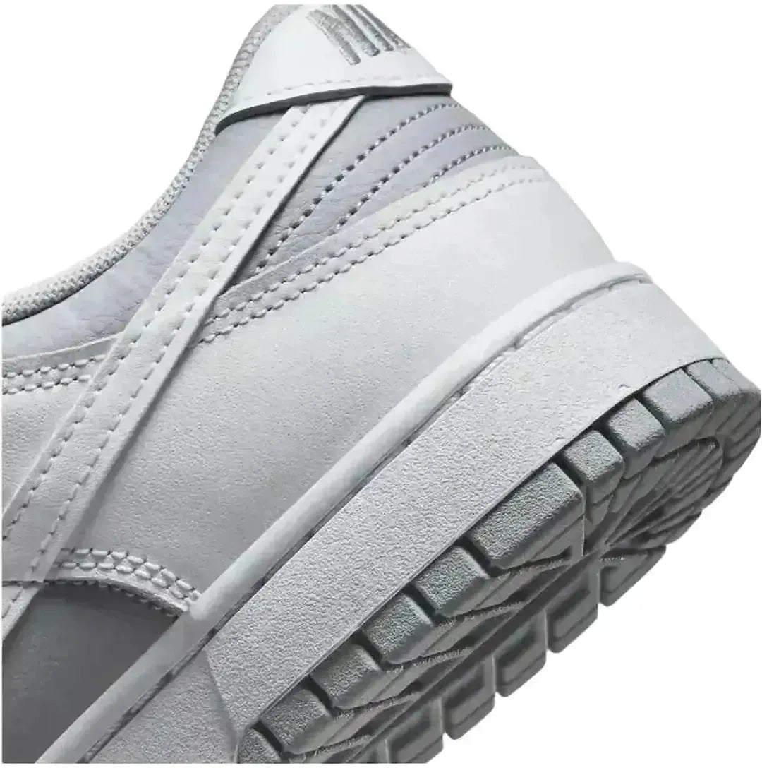 Nike Dunk Low Retro White Grey