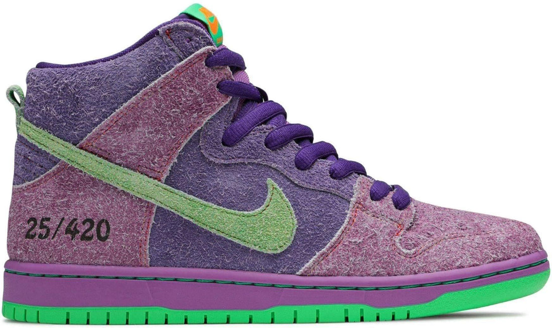 Dunk High Pro SB Reverse Skunk