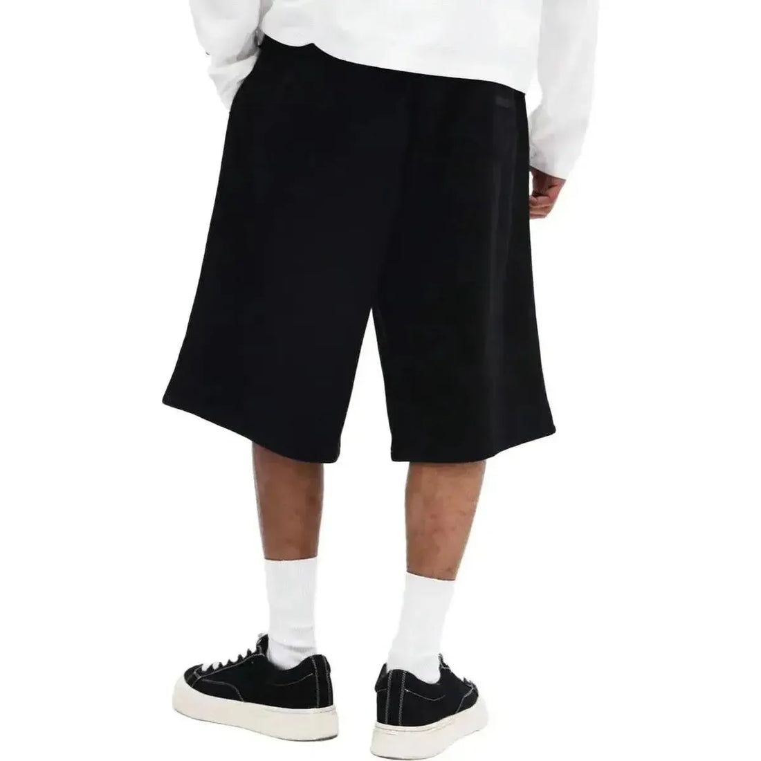 sumwon oversized baggy shorts black