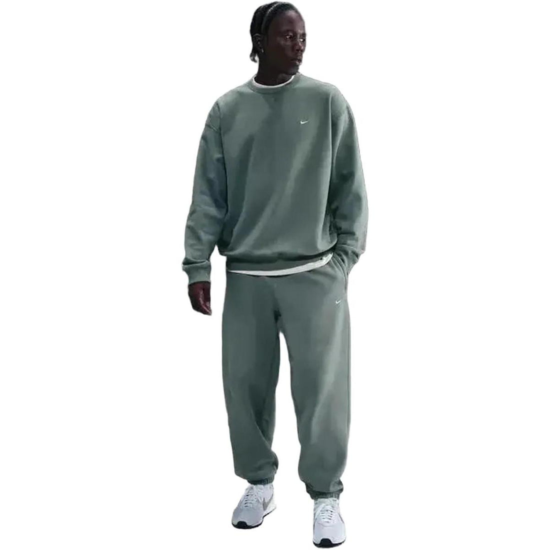 Nike Solo Swoosh Men's Cuffed Fleece Trousers