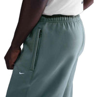 Nike Solo Swoosh Men's Cuffed Fleece Trousers