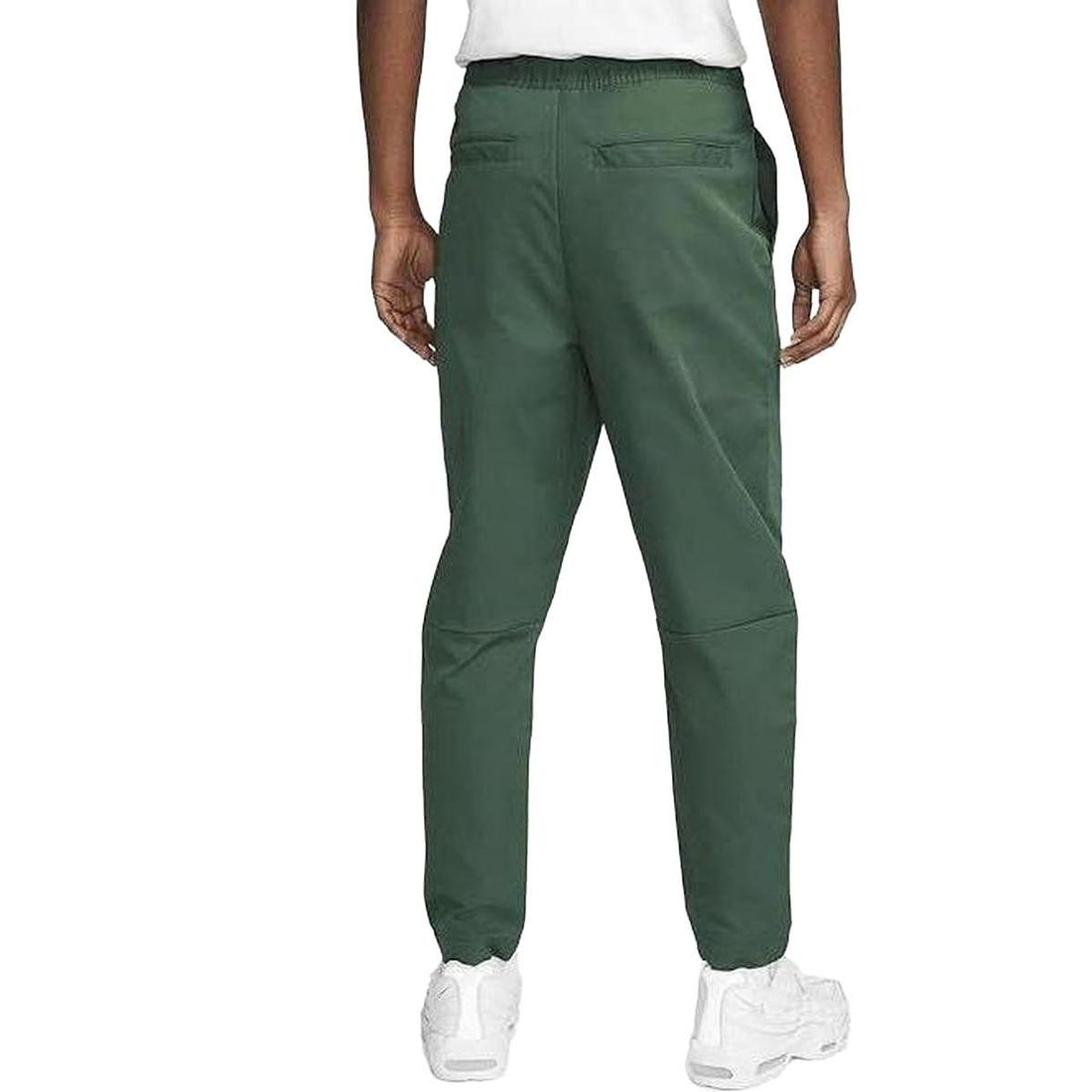 Nike Club Men's Woven Tapered Leg Pants Green