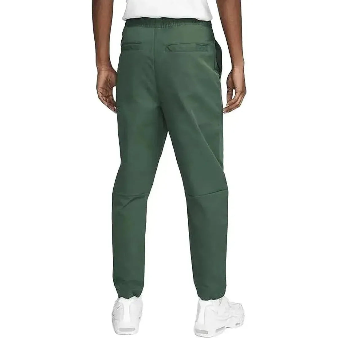 Nike Club Men's Woven Tapered Leg Pants Green